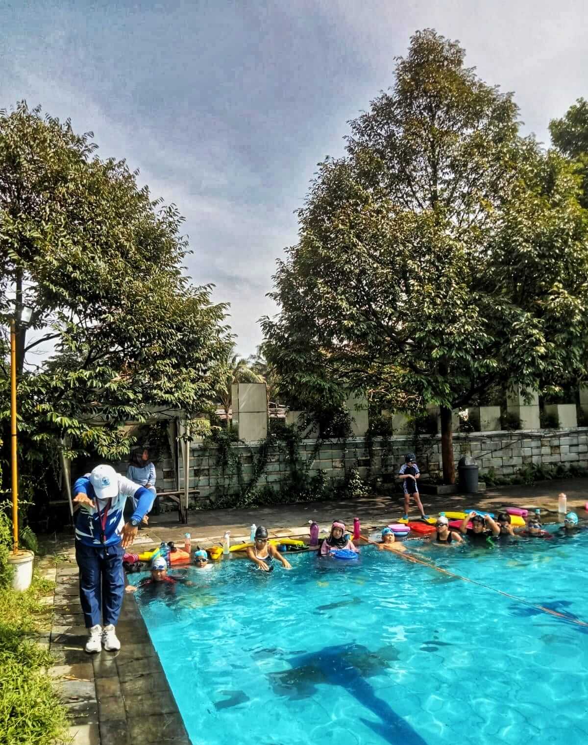 latihan kursus renang renang bsc 5 bogor