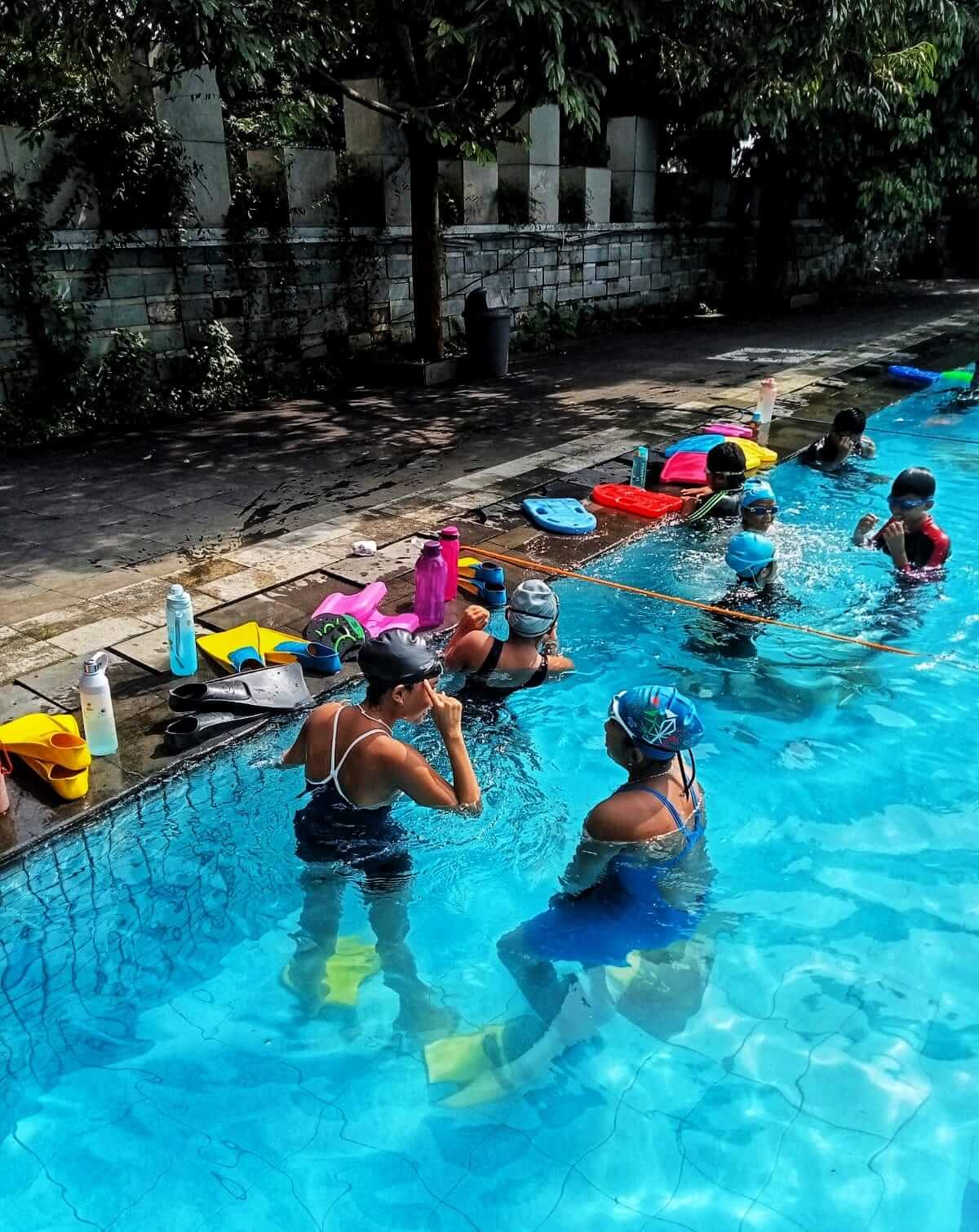 latihan les renang bsc 6 bogor
